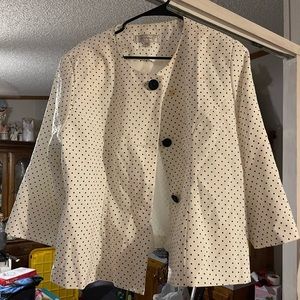 I’m am selling a white with black pock-dot jacket it’s like new condition